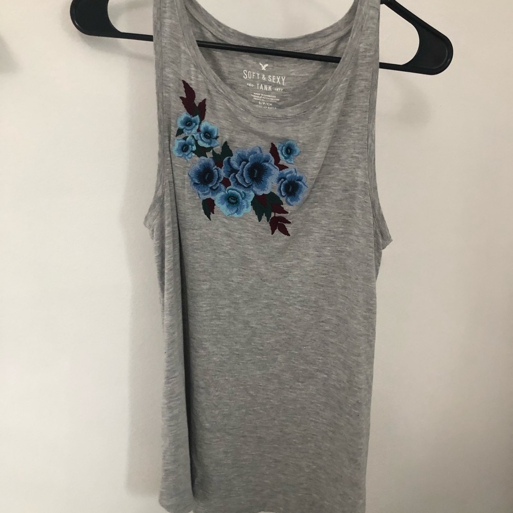 American eagle flower grey tank top